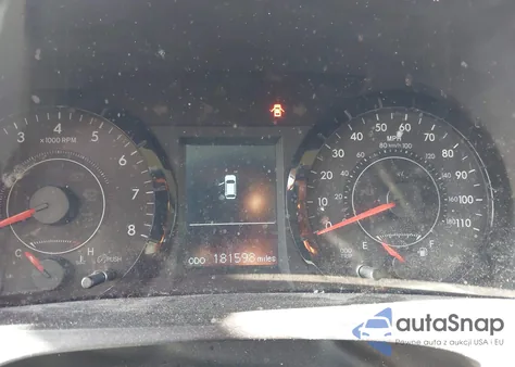 2015 Toyota Sienna Le 7 Passenger z USA, uszkodzony, nr VIN 5TDJK3DC6FS094668